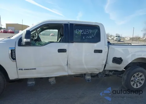 2021 Ford F-250 Xlt из США, поврежденный, VIN 1FT7W2BT0MED95239